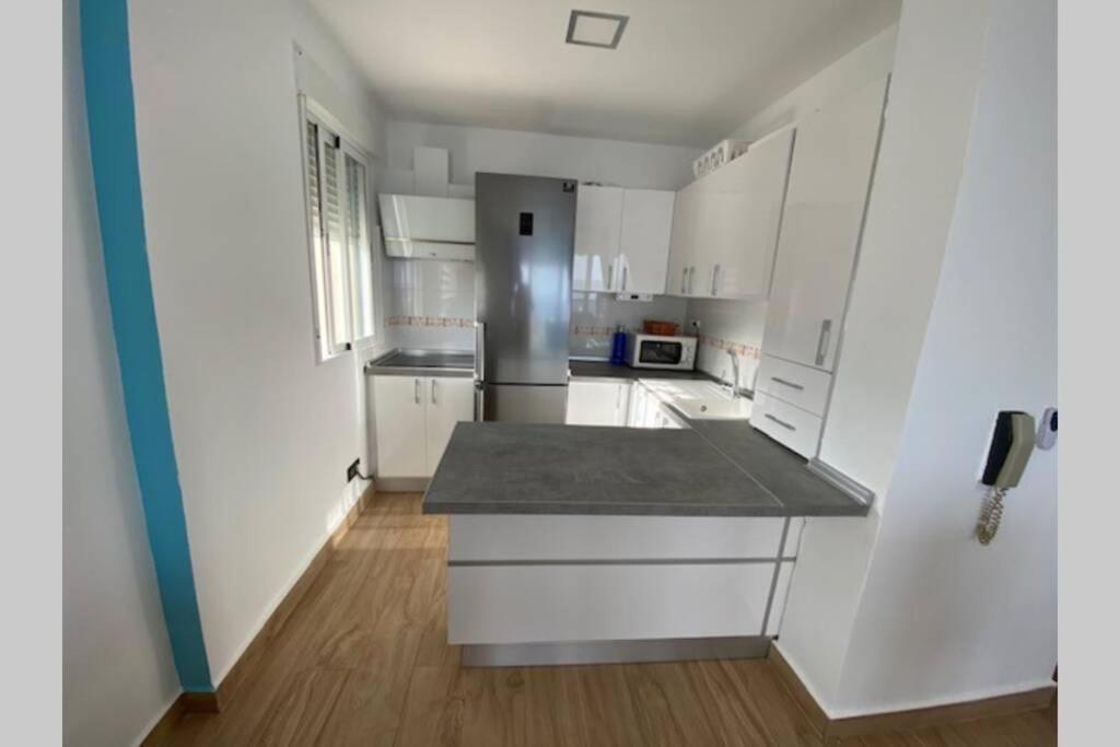Magnifico Apartamento Con Vistas Al Mar, 1ª Linea Almuñécar Kültér fotó